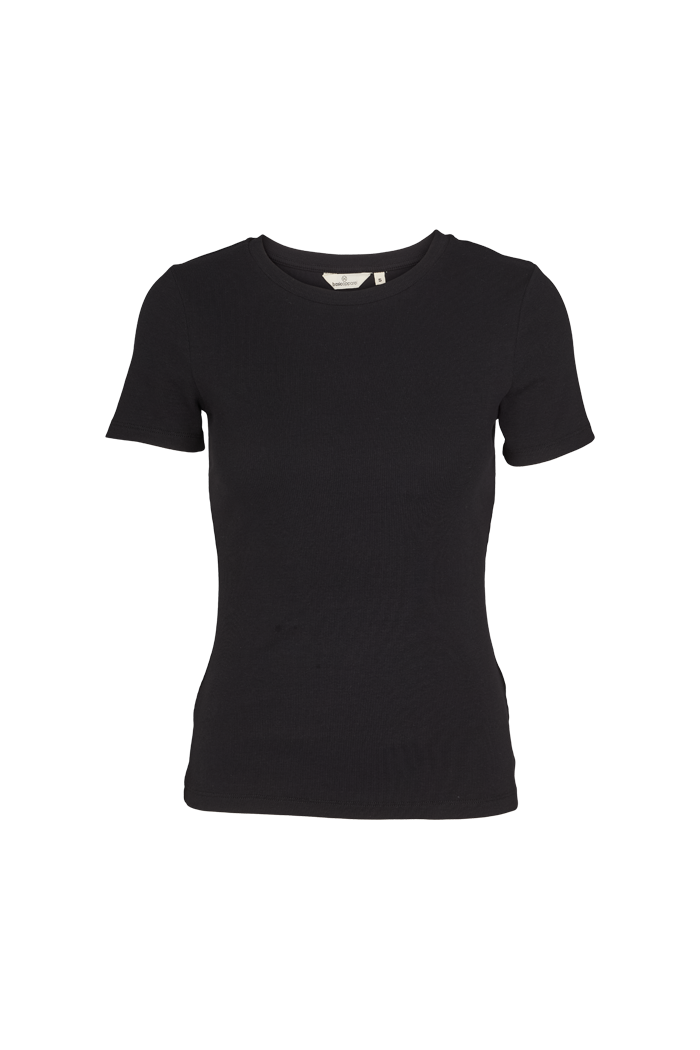Basic Apparel Ludmilla O-Neck T-shirts 001 Black